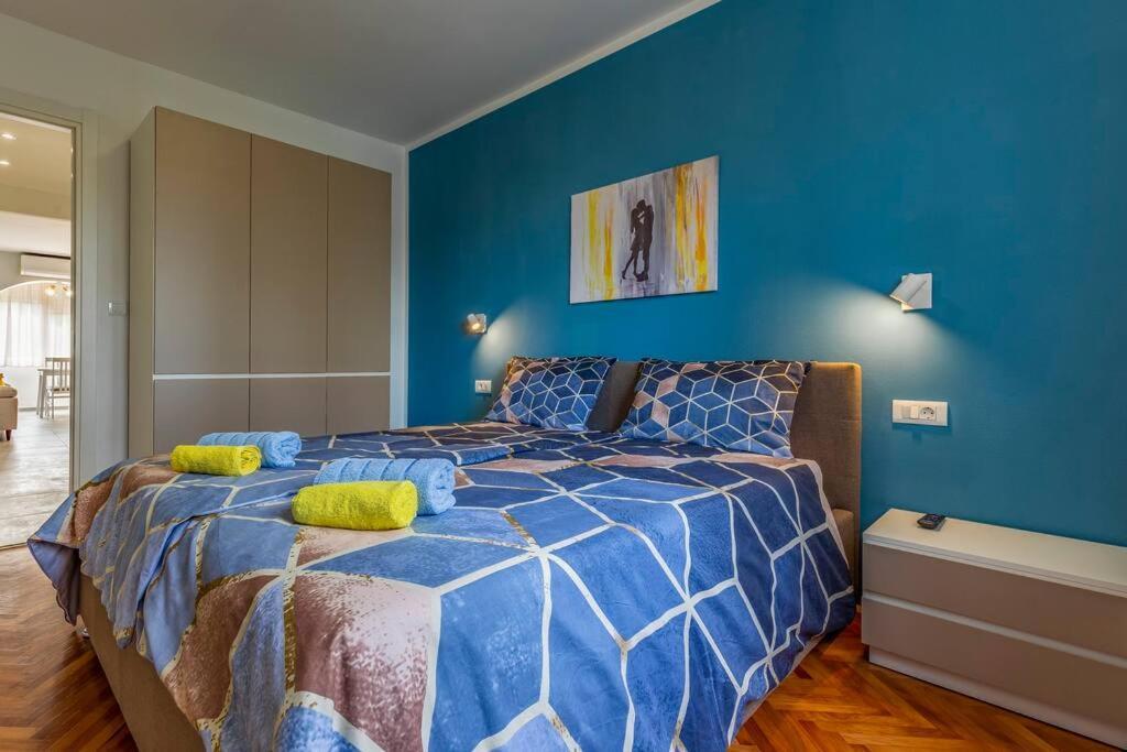 New Two Bedroom Apartment Maloni Pula Bagian luar foto