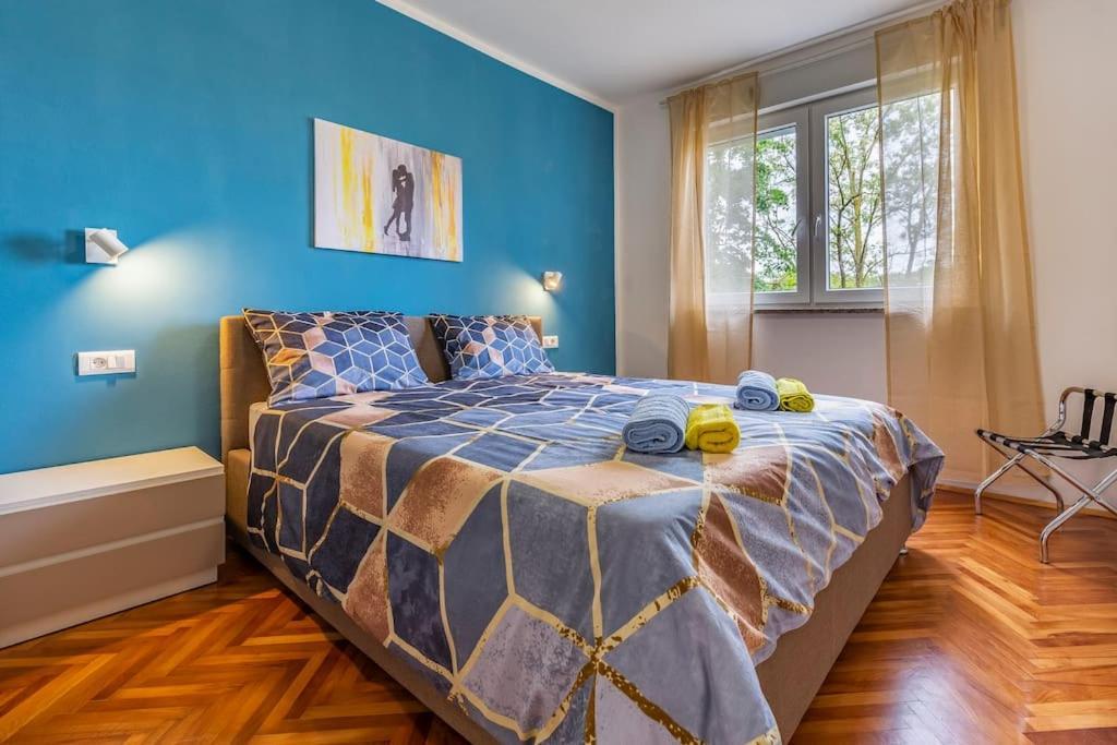 New Two Bedroom Apartment Maloni Pula Bagian luar foto