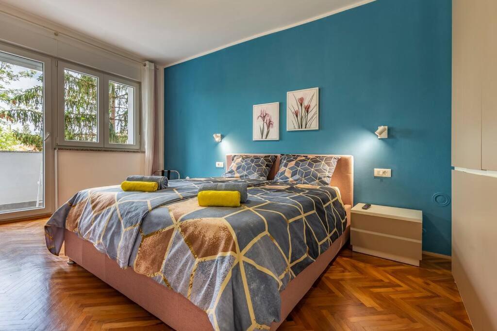 New Two Bedroom Apartment Maloni Pula Bagian luar foto