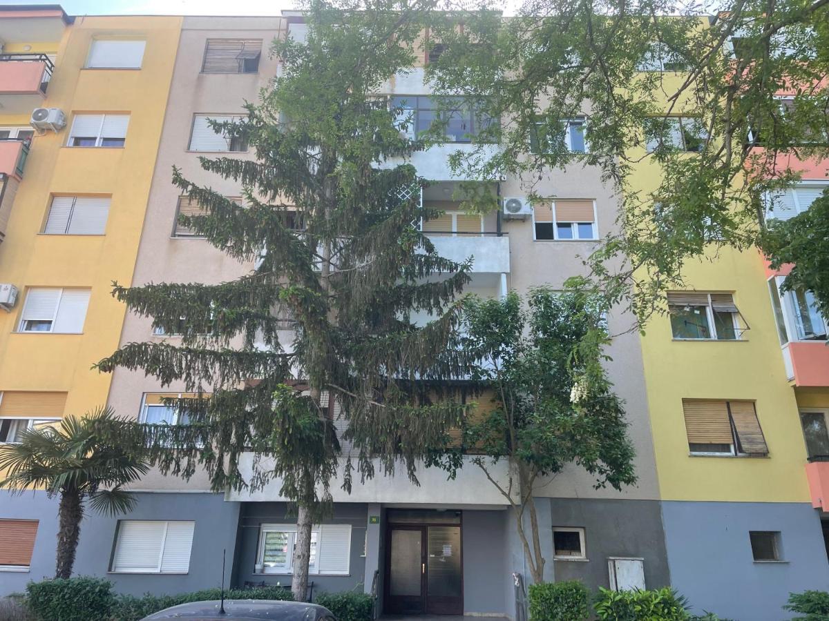 New Two Bedroom Apartment Maloni Pula Bagian luar foto
